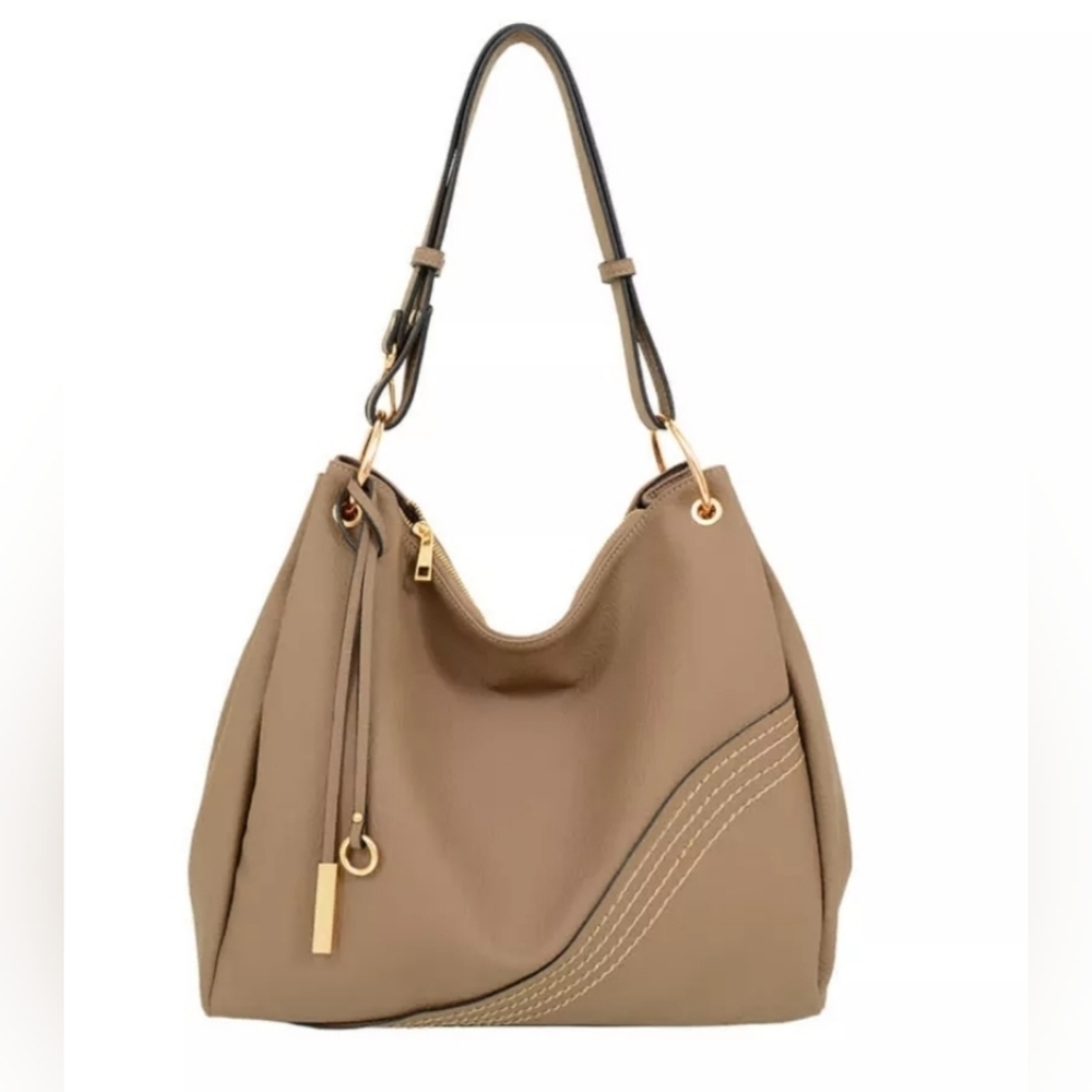 🆕️ Mellow World Mikayla Hobo 🤎